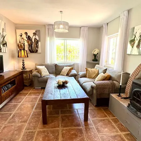 Villa Beach Side With A Pool Marbella
