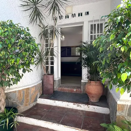 Villa Beach Side With A Pool Marbella